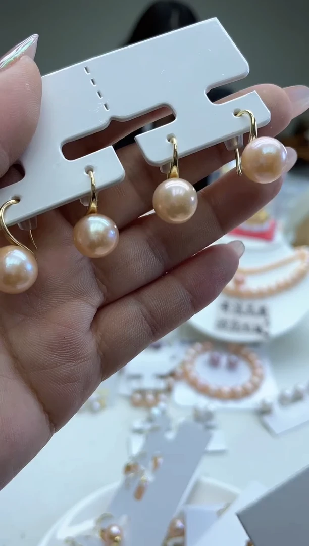 未镶嵌耳饰淡水珍珠10-11mm中国红色系 高跟鞋