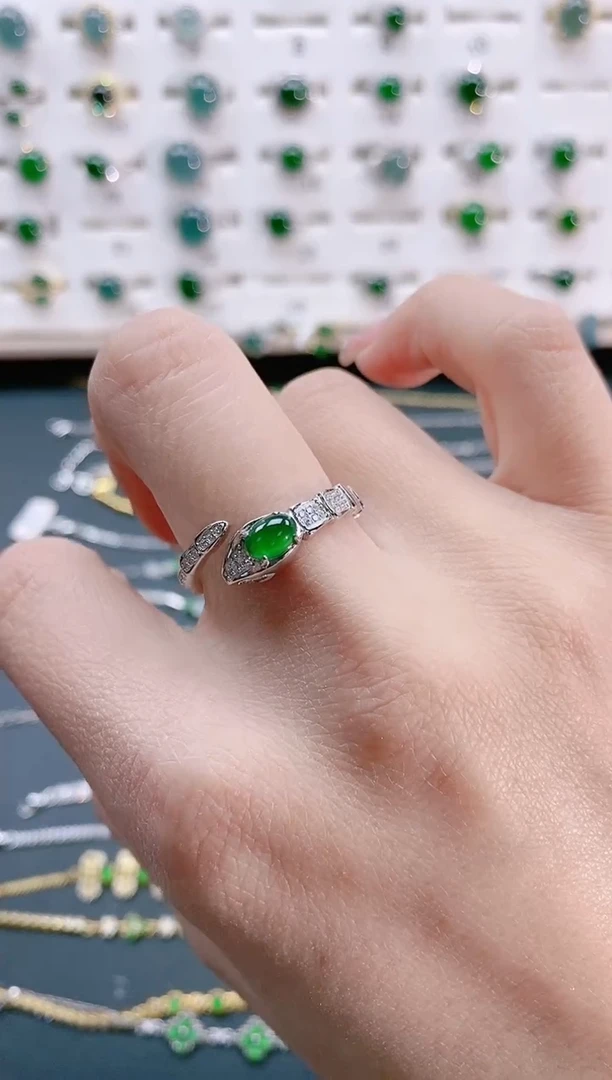 【闪购商品】翡翠戒指银S925镶嵌天然翡翠