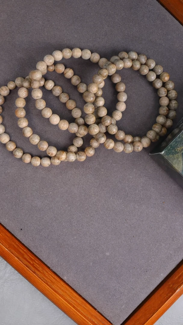 沉香手串43号海南鸡母虫多样性发一条