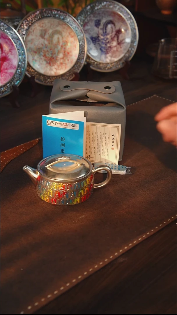 瓷鎏银七彩千佛汉瓦壶（内鎏银）