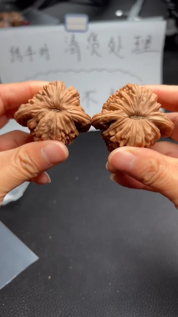 吊坠文玩核桃Z125四座楼