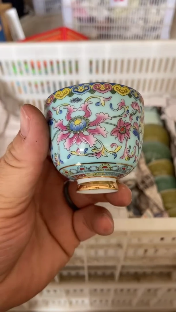 无运费险有瑕疵的摄影的产品有使用过的痕迹有点脏介意勿拍