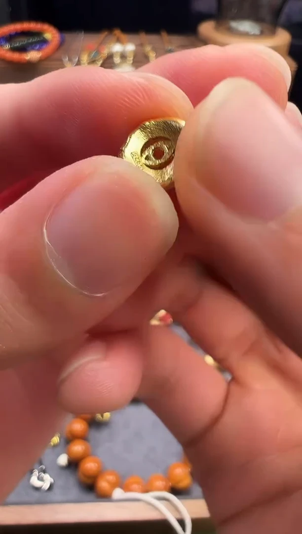 吊坠金刚菩提荷鲁斯之眼隔片