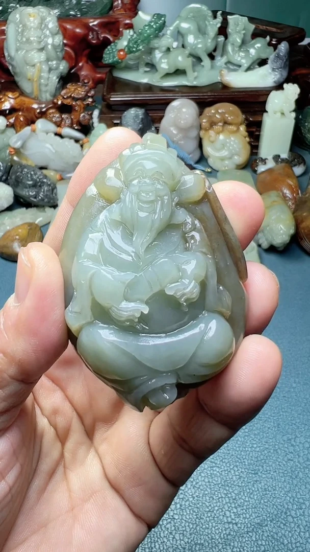 未镶嵌和田玉把件-