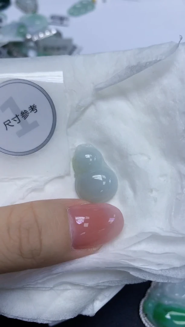颈饰未镶嵌翡翠天然缅甸翡翠A货多样性发一件