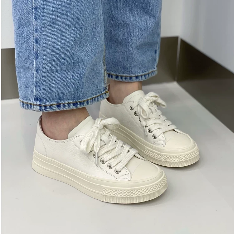 【老彭同学】休闲简约真皮板鞋62802