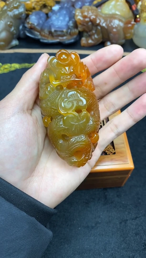 未镶嵌玛瑙/玉髓珠宝奇石德***食0