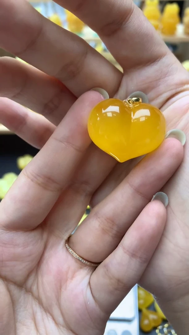 琥珀18K金镶嵌珠宝奇石080琥珀蜜蜡微瑕花粉
