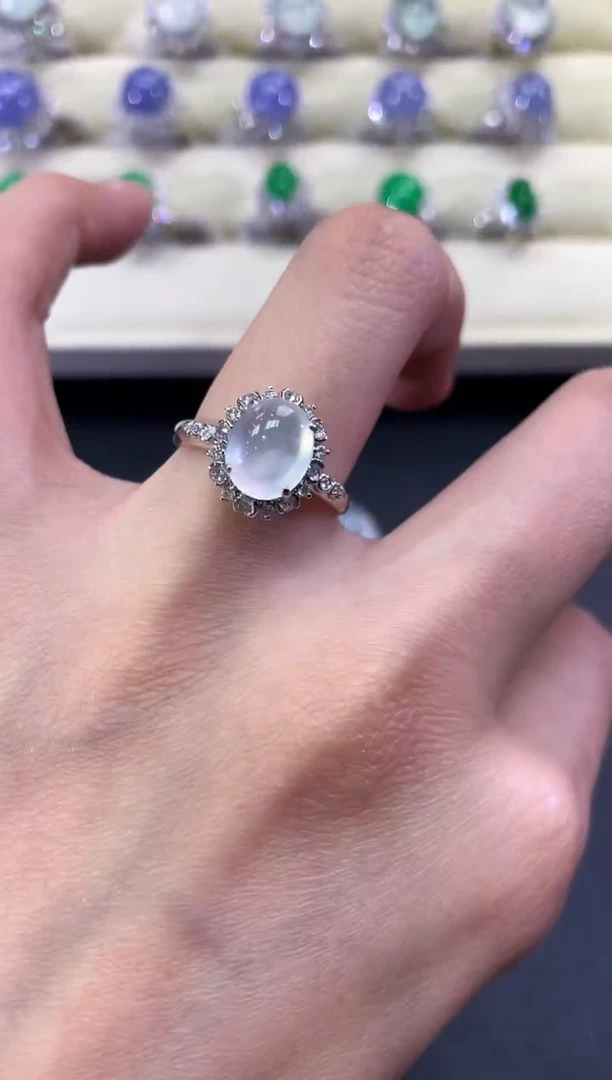 【闪购商品】翡翠戒指18K金镶嵌a109