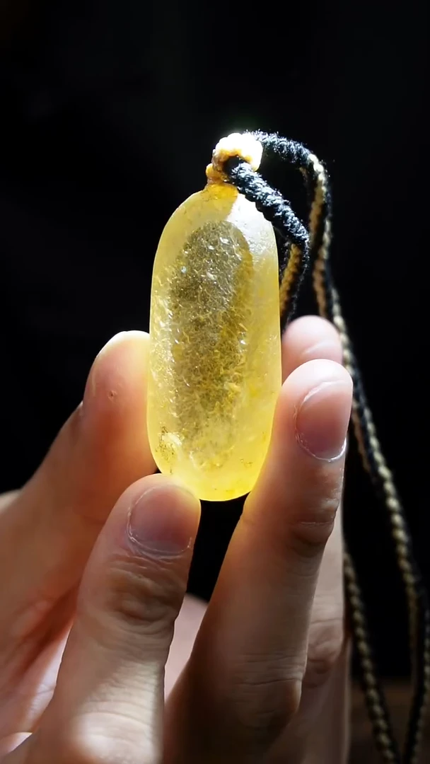 吊坠(赠链)未镶嵌水晶水晶