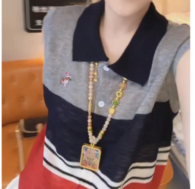 2025夏季新款网红同款洋气韩版爆款翻领休闲减龄打底衫-suix