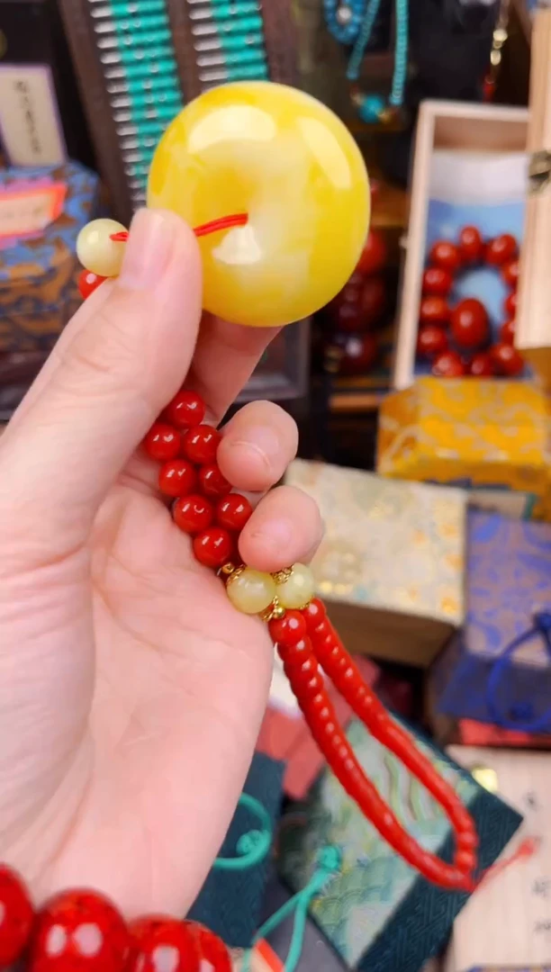 未镶嵌蜜蜡裸石飞姐专属精品推荐