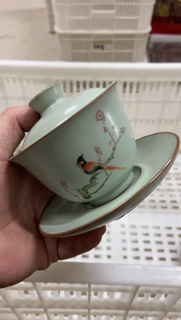 无运费险有瑕疵的摄影的产品有使用过的痕迹有点脏介意勿拍