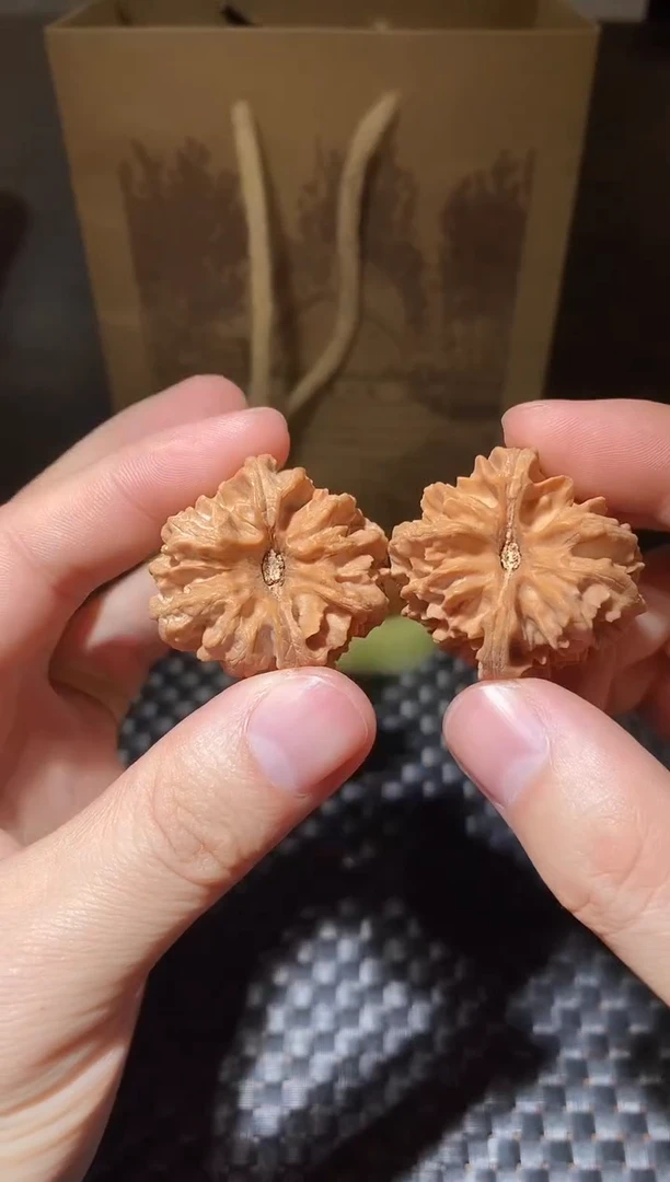 把件文玩核桃全品曹大龙36.5