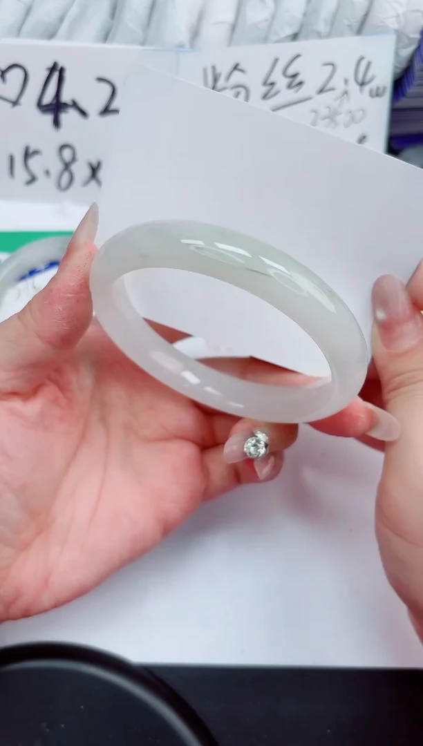 石英质玉手镯未镶嵌217-64.6