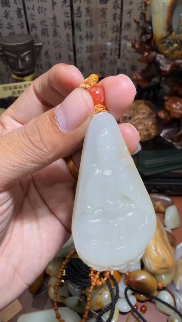 未镶嵌和田玉挂件和田玉