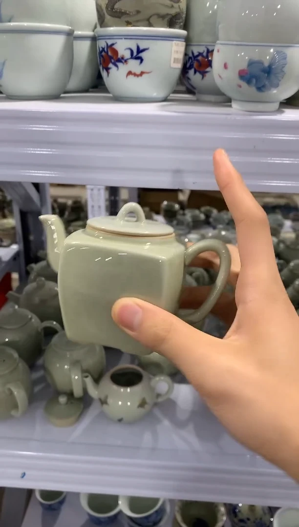 茶具茶壶、盖碗、主人杯、客杯（轻轻微瑕介意勿拍）