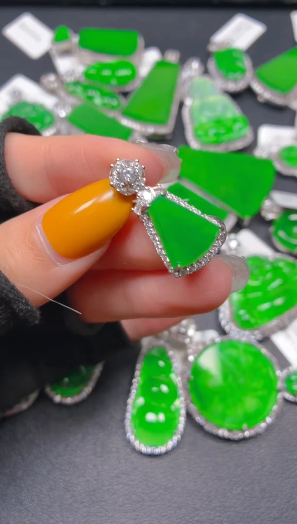 吊坠(不含链)银S925镶嵌翡翠1