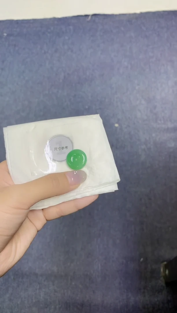 颈饰未镶嵌翡翠天然缅甸翡翠A货百元以上9元证书费自理