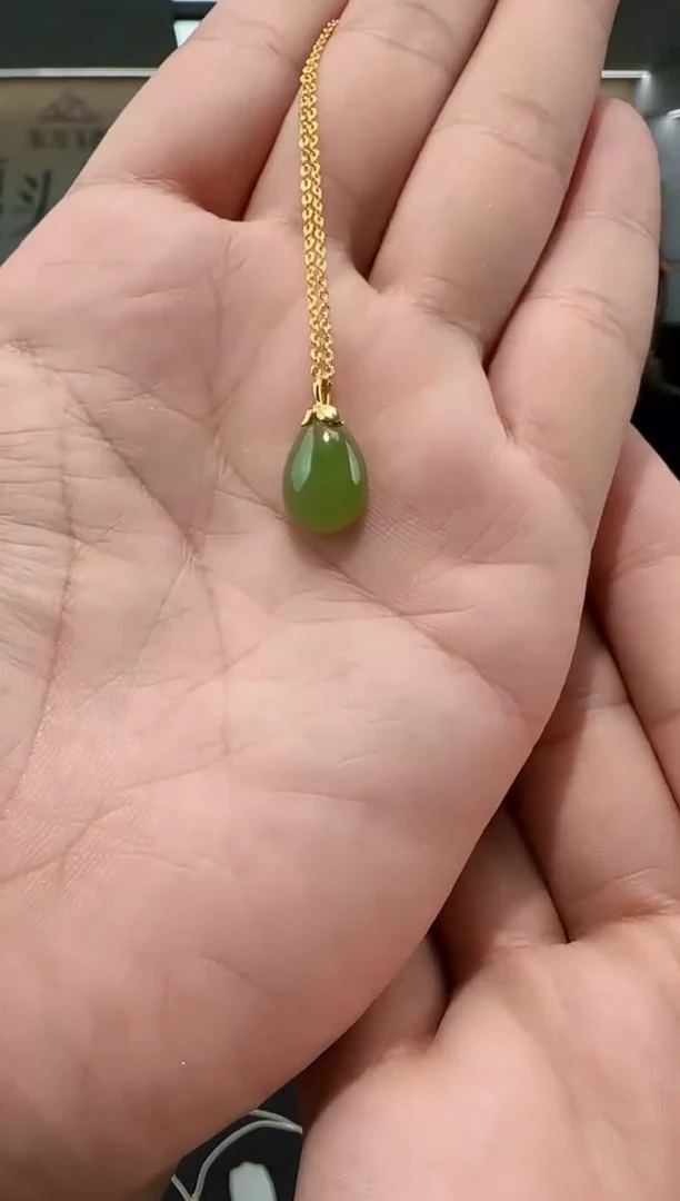 颈饰18K金镶嵌和田玉多样性发货 拍一发一