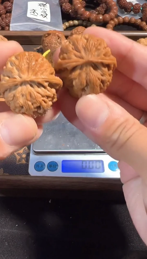 把件核桃小手捻苹果园