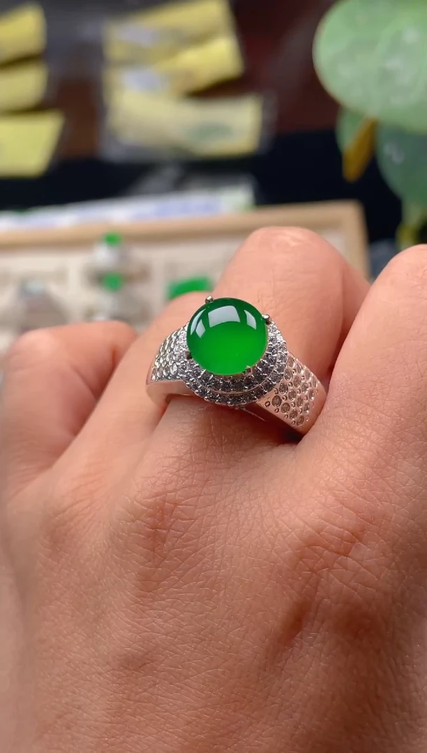 未镶嵌定制翡翠天然翡翠蛋面66