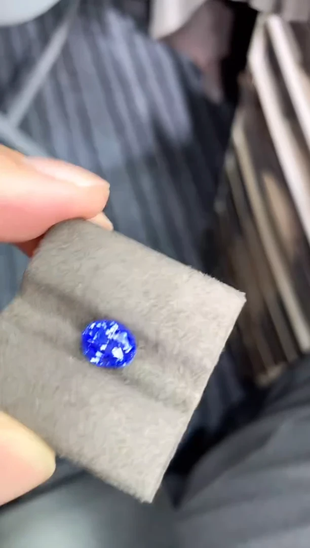 裸石蓝宝石a-503 2.7ct 送吉尔得