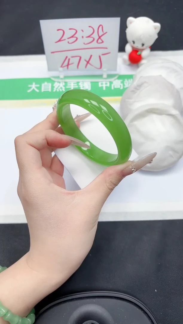 【闪购商品】石英质玉手镯未镶嵌16-62.3