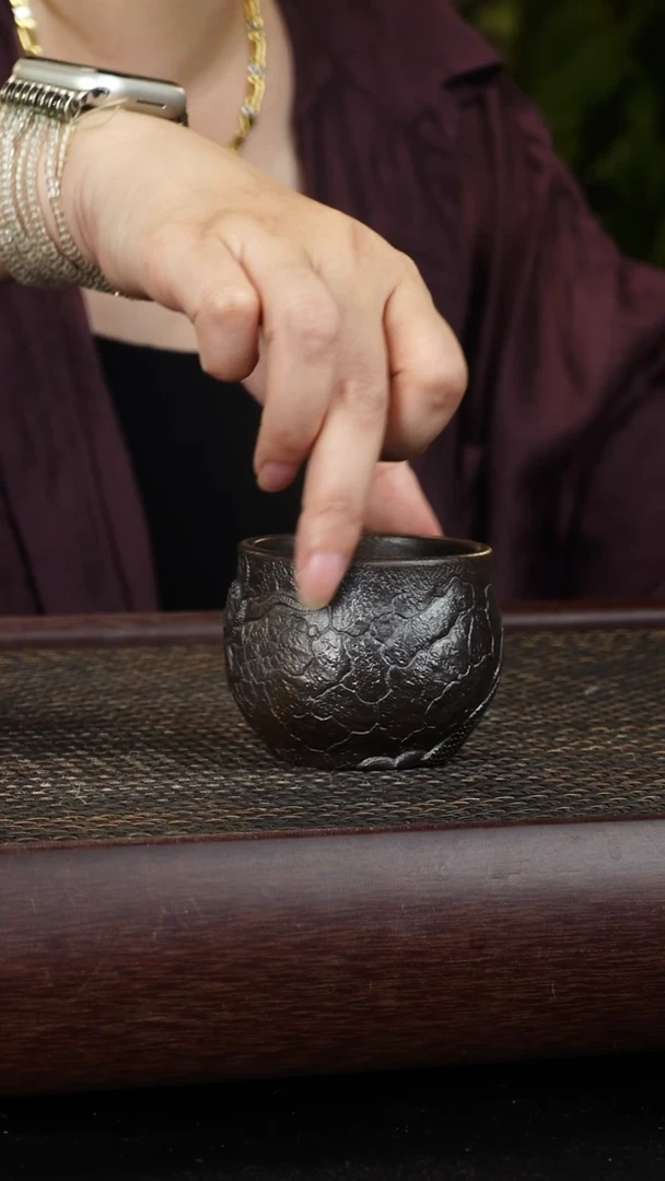紫砂茶宠柴烧杯子