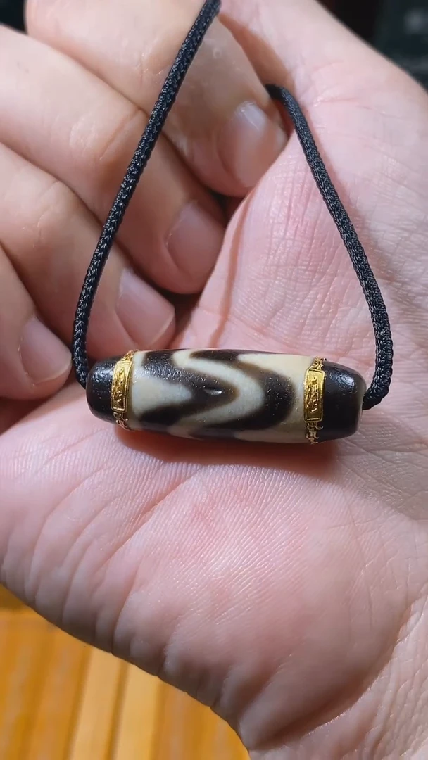 玛瑙/玉髓颈饰18K金镶嵌C07538多样性发一