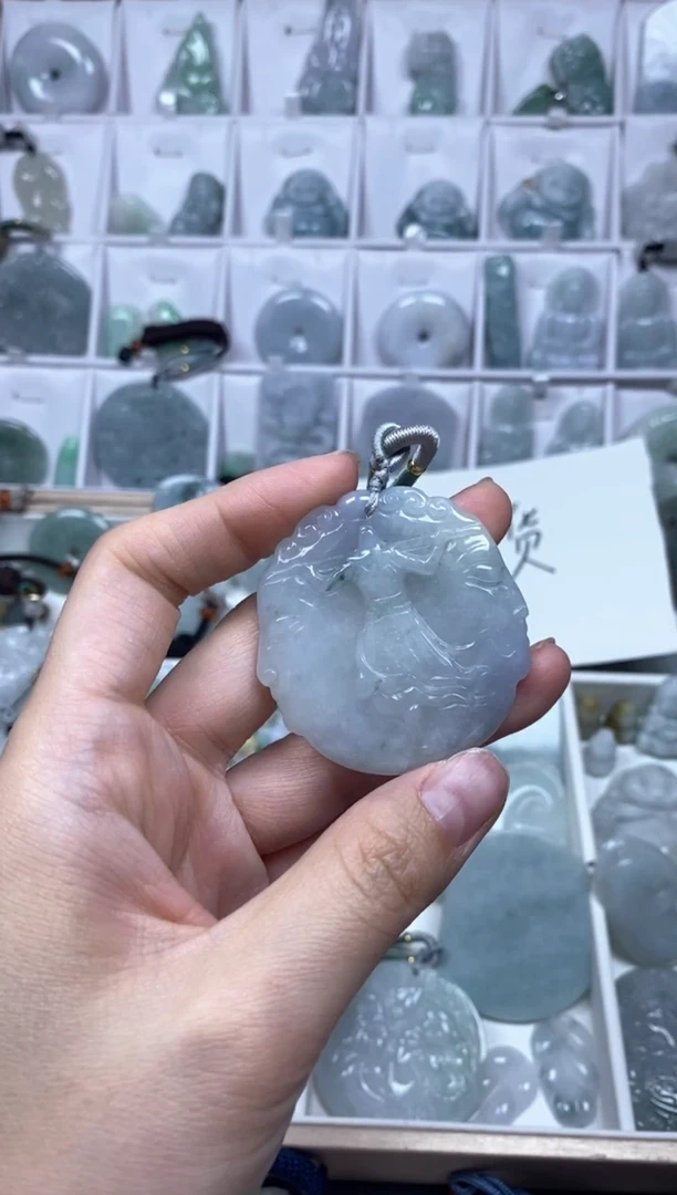 【闪购商品】翡翠颈饰未镶嵌大圣归来