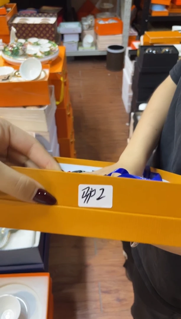 杯鸿辉家品牌瓷器，京东包邮！冰袖