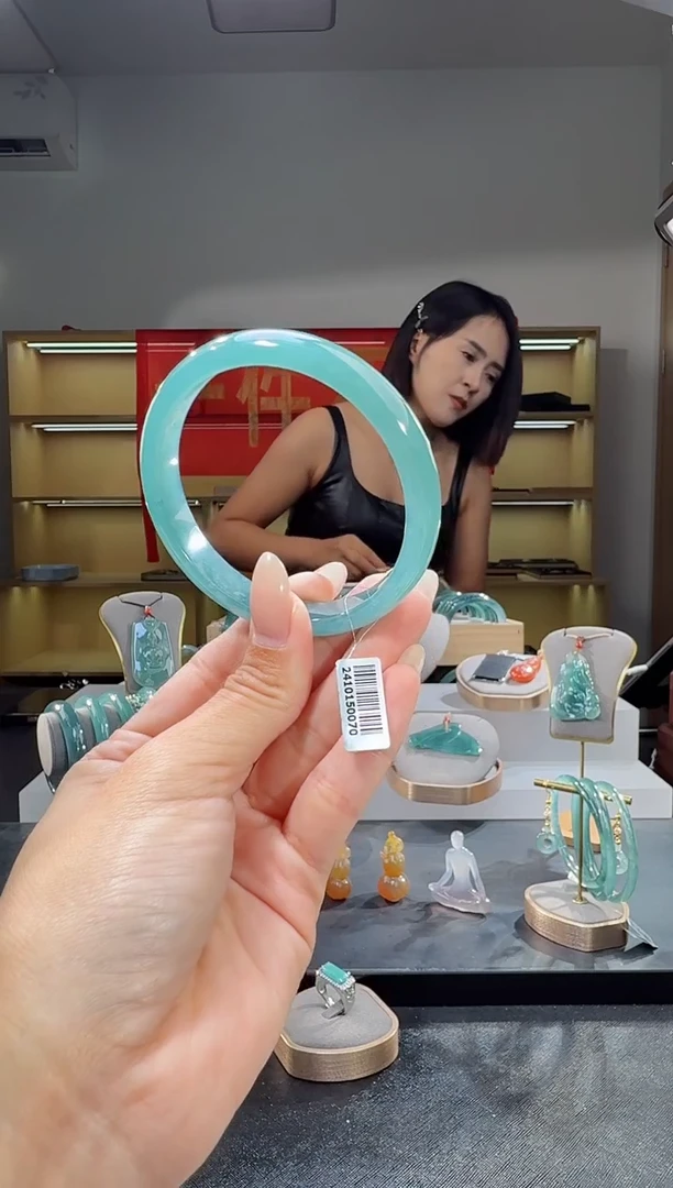 未镶嵌手镯翡翠59.3圈