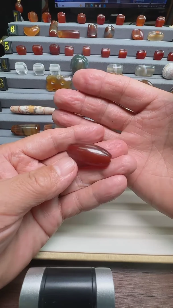 未镶嵌颈饰玛瑙/玉髓玛瑙34*16