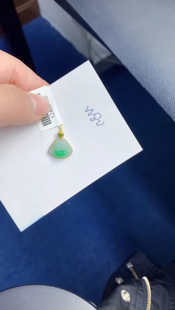 【闪购商品】翡翠颈饰18K金镶嵌000000000