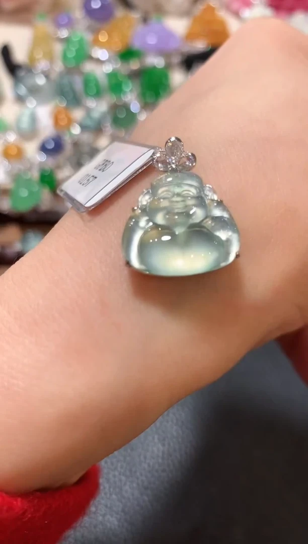 吊坠(不含链)18K金镶嵌翡翠m16