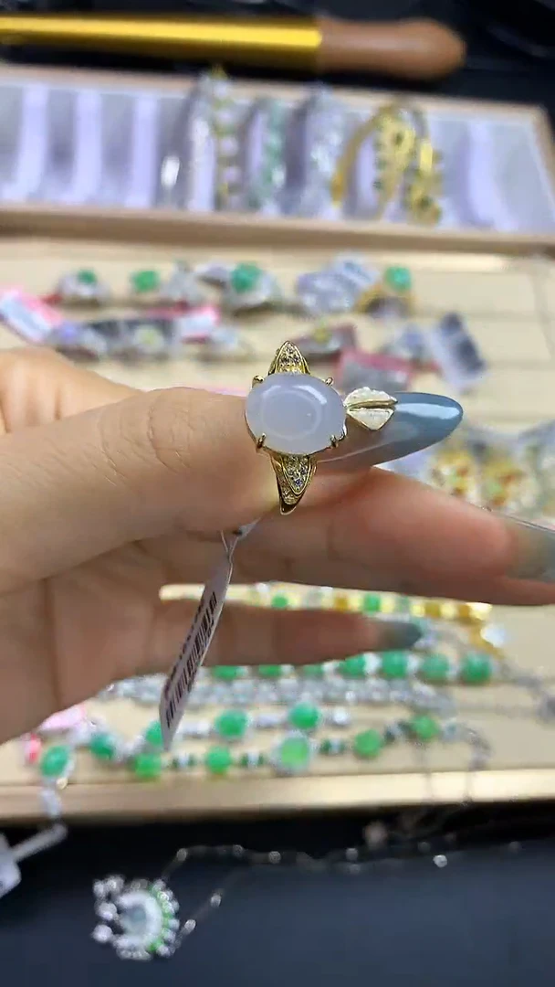 翡翠戒指银S925镶嵌翡翠 蛋面 银S925镶嵌