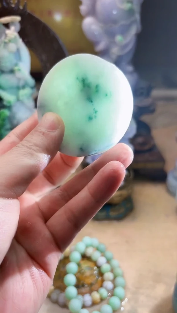 未镶嵌挂件翡翠A货张优9310