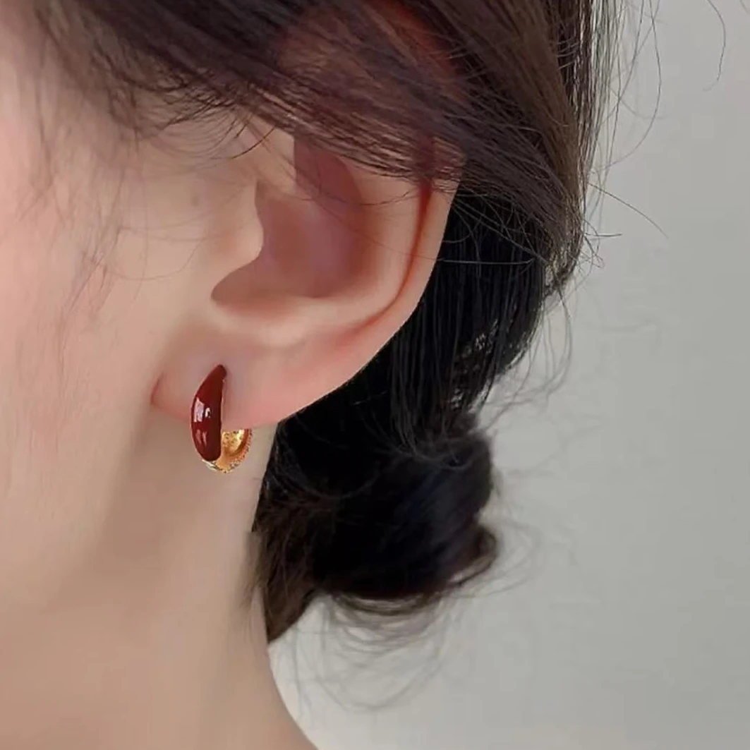 铜合金耳饰 秋冬新款爆闪安可拉红复古轻奢气质双面戴圈圈耳环
