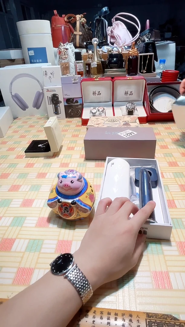 瓷片瓷器 库房到期 全部地板价@@1