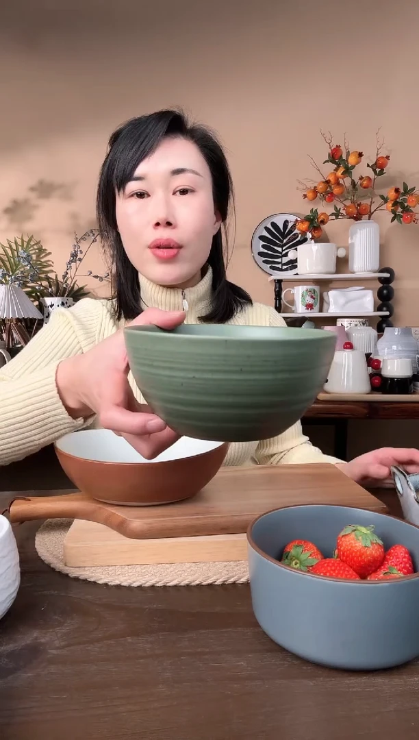 【闪购商品】瓷片6英寸螺纹麻点绿碗微瑕