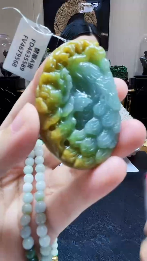 未镶嵌定制翡翠吊坠20