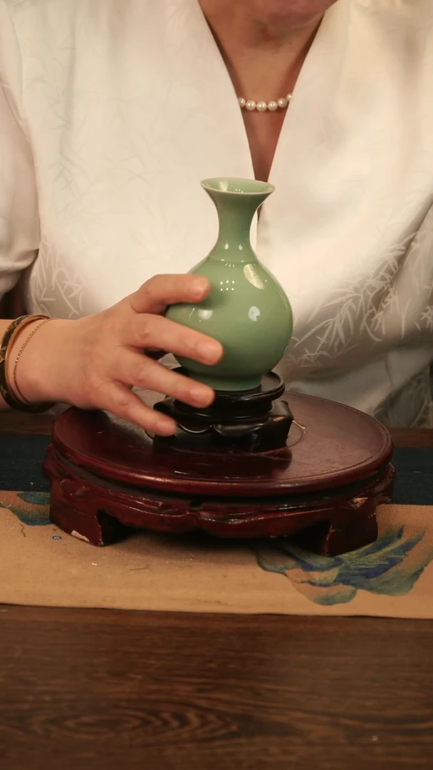纯手工 梅青 小花器