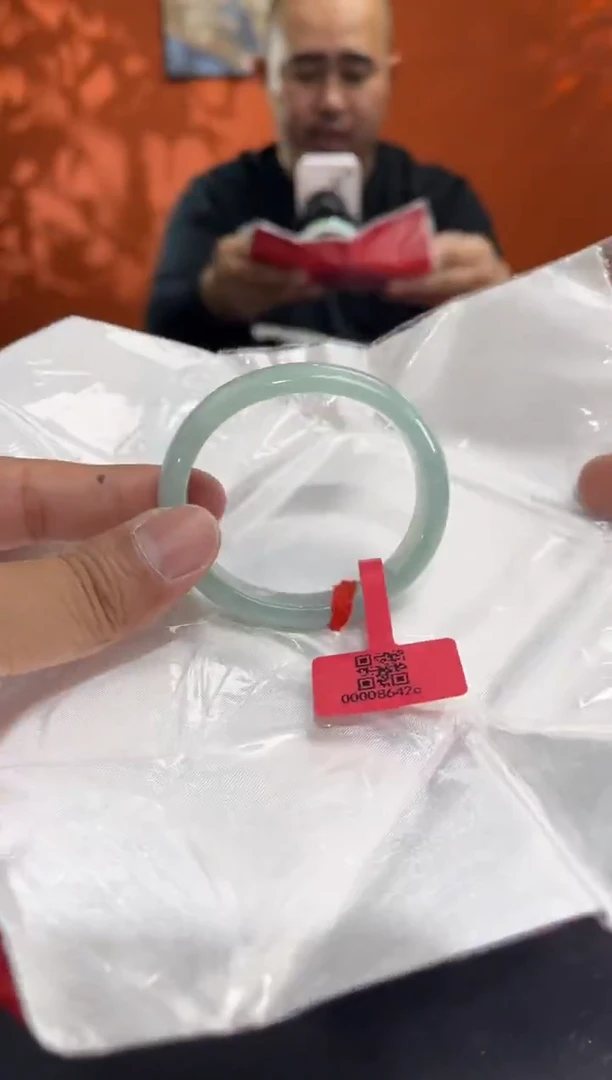 未镶嵌手镯翡翠9 4950