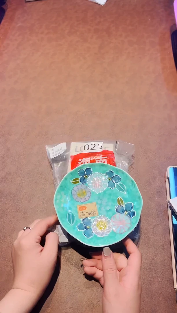 瓷片-----------025