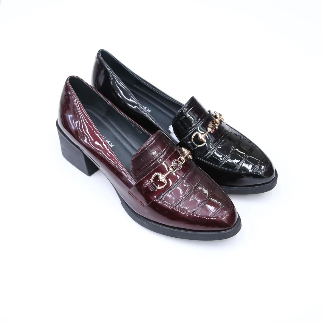 丝柏兰时尚百搭粗跟英伦风方头舒适乐福鞋213068094