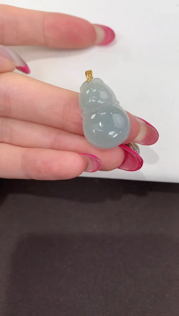 颈饰18K金镶嵌翡翠缅甸a货翡翠