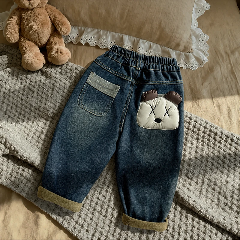 儿童软牛仔加厚牛仔裤2025新款宝宝加绒牛仔长裤 立体小熊装饰