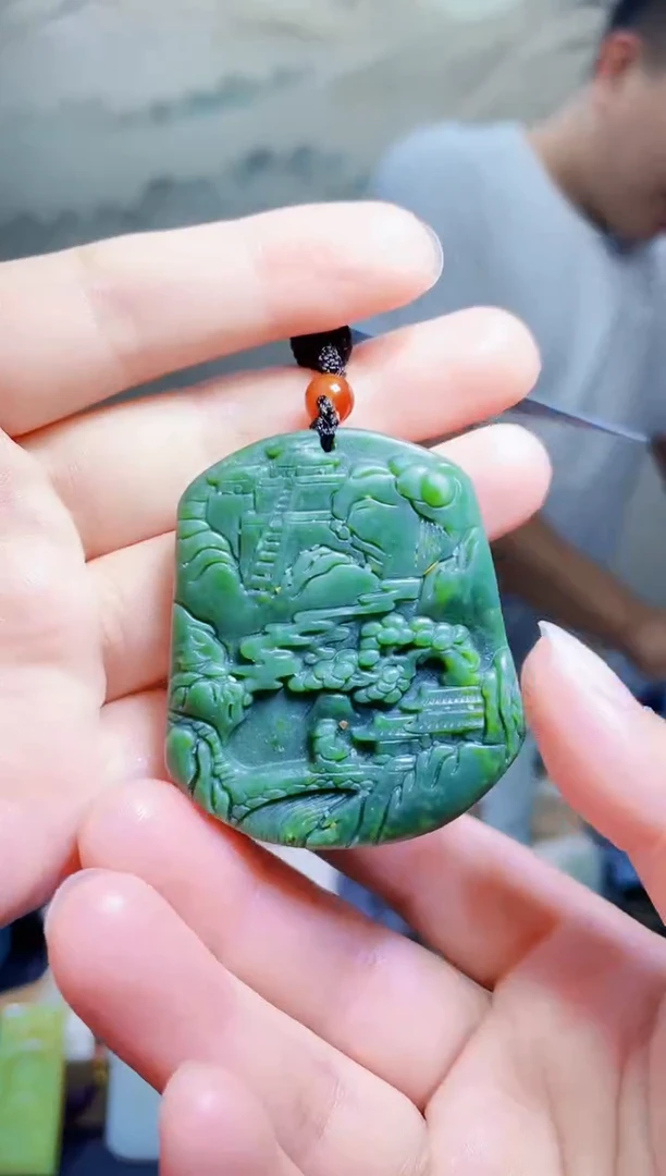 颈饰未镶嵌和田玉1