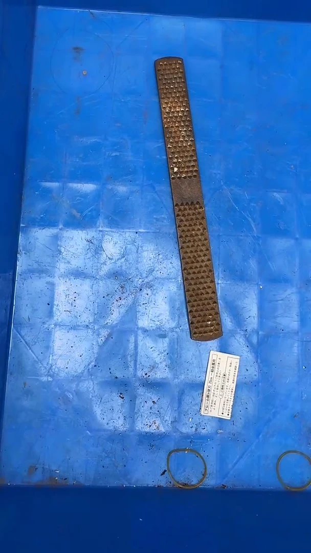 ?**乐五金工具钳子剪子等35